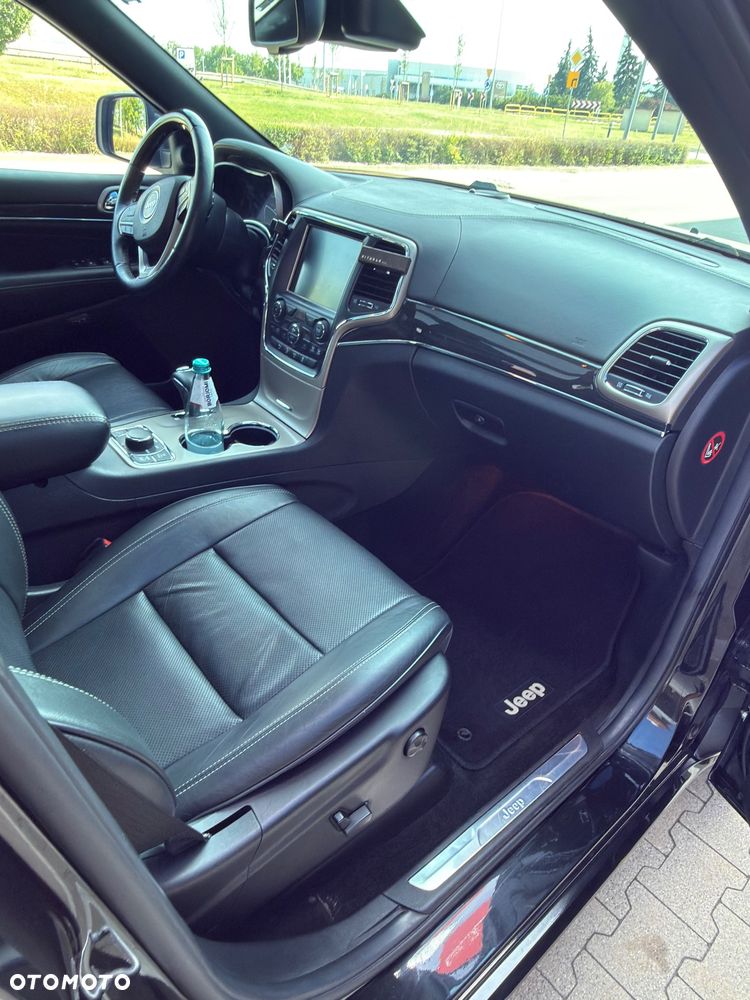 Jeep Grand Cherokee 3.0 CRD Overland - 24