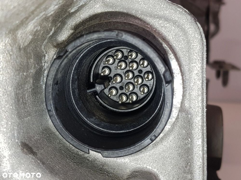 Skrzynia biegów Automatyczna BMW X1 E84 2.0i 8HP-45 - 5