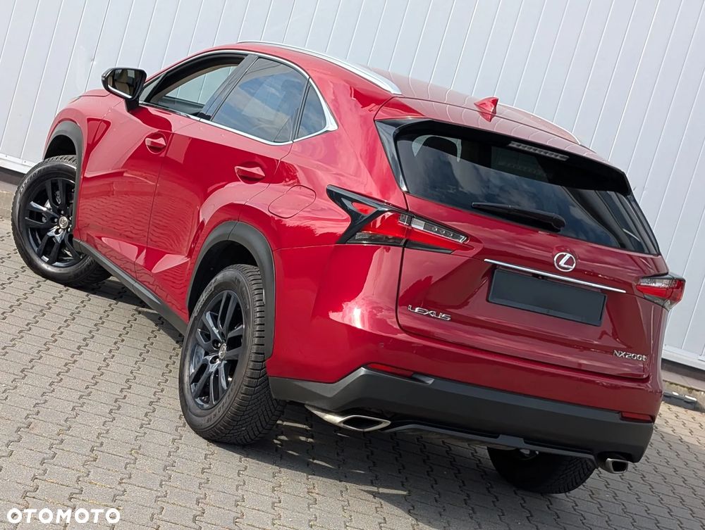 Lexus NX 200t - 10
