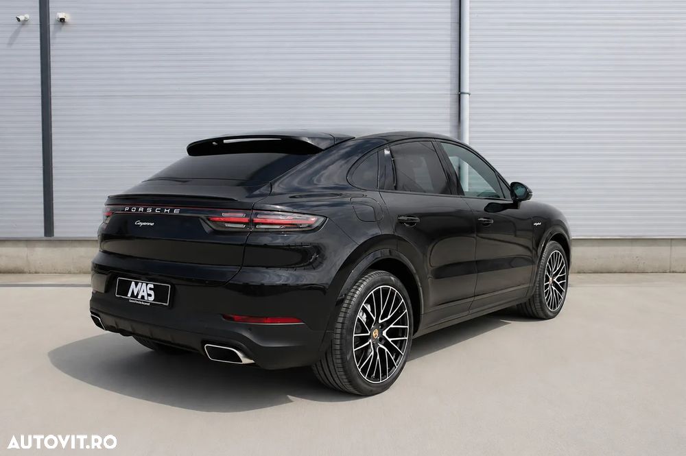 Porsche Cayenne Coupe E-Hybrid Tiptronic S - 2
