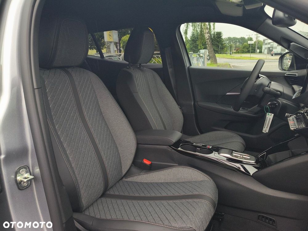 Peugeot 2008 - 14