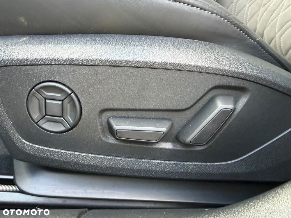 Audi A5 Avant e-hybrid quattro 270 kW S tronic - 24