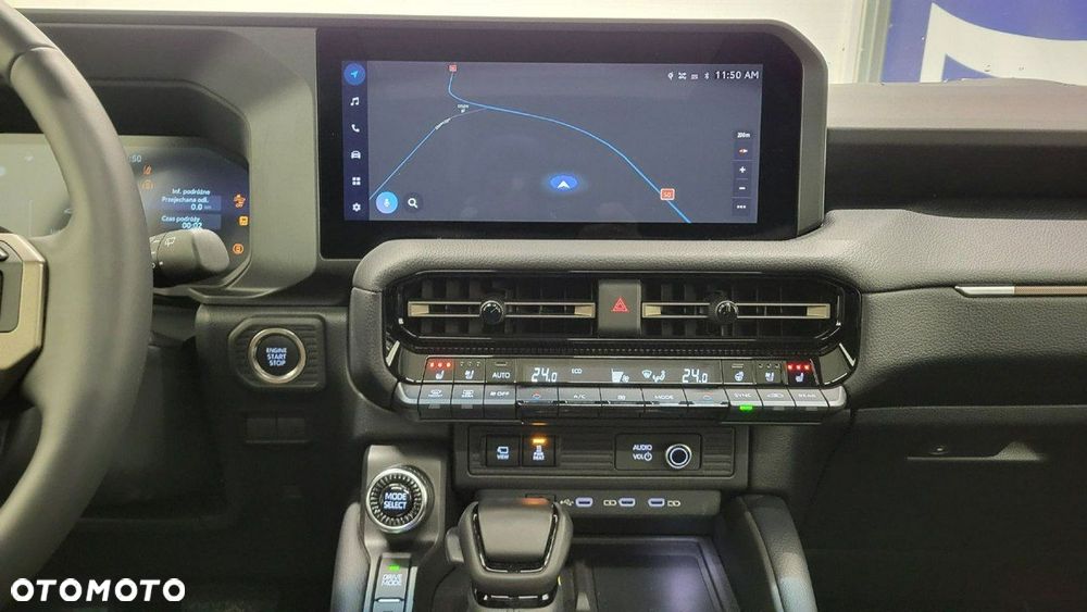 Toyota Land Cruiser - 22