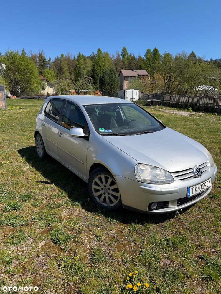 Volkswagen Golf - 1