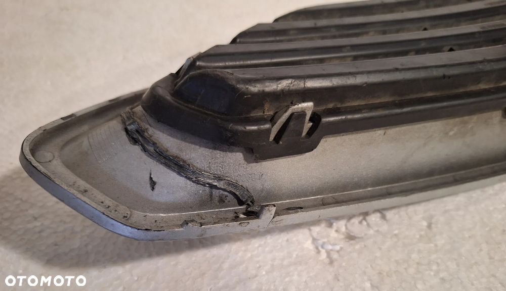 BMW SERIA 2 F22 F23 KRATKA ATRAPA ZDERZAKA LEWA 51117293841 51117311665 - 4