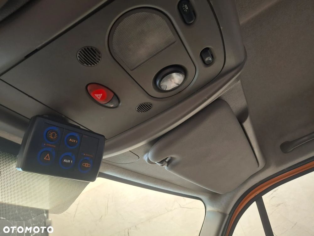 Renault Master Wywrotka Kipper Doka Brygadówka Skrzynia Dubel Kabina Hak Pomarańczowy 7 Miejsc - 11