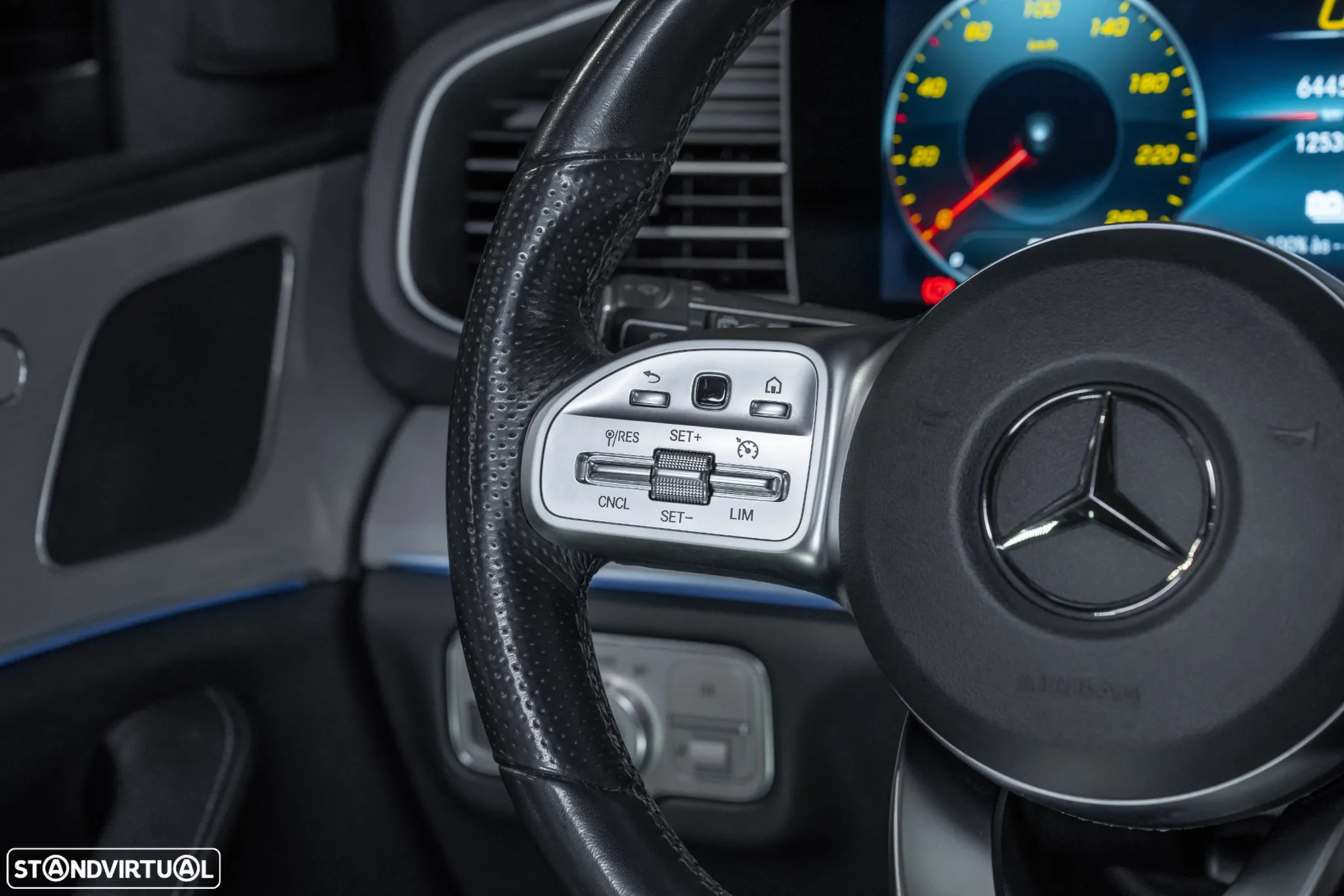 Mercedes-Benz GLE 350 de 4Matic - 11