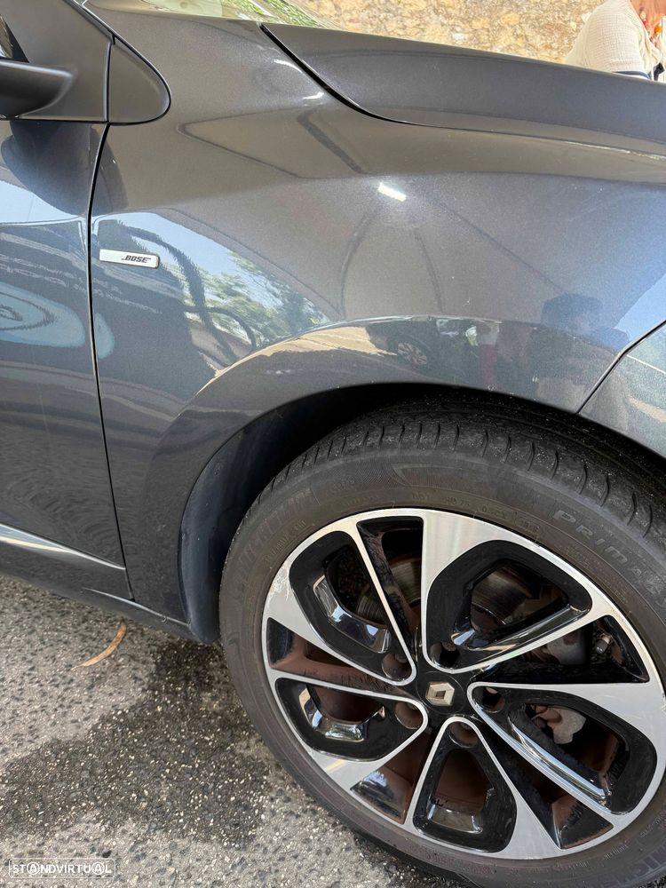 Renault Mégane 1.5 dCi Bose Edition - 4