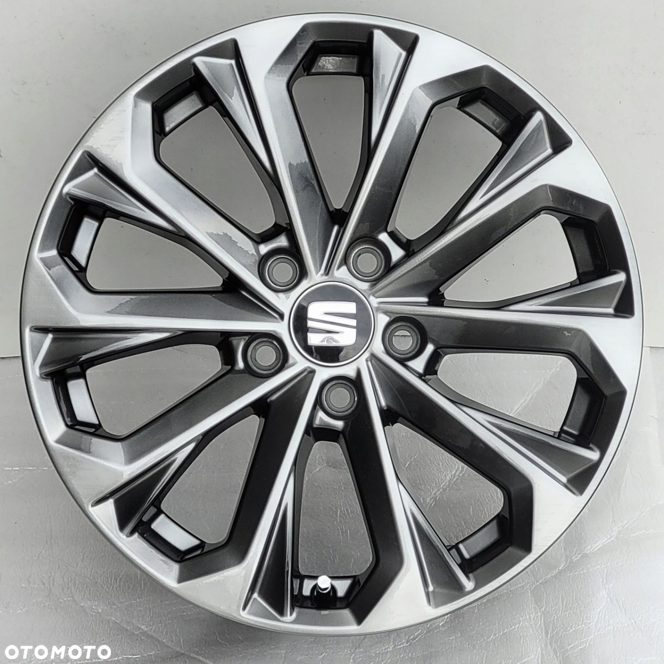 FELGI SEAT LEON ATECA TARRACO ARONA 17 OE ORYGINALNE - 1