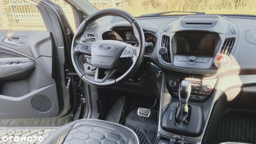 Ford Kuga 2.0 TDCi 4x4 Vignale - 18