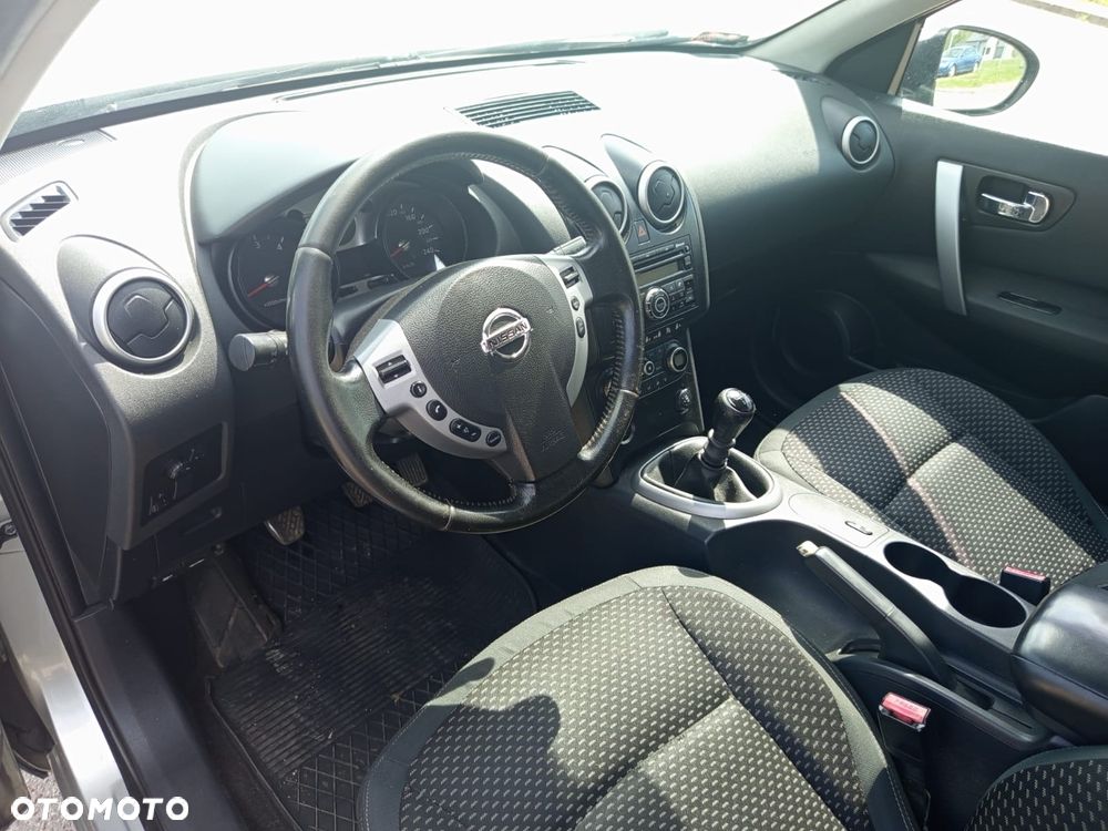 Nissan Qashqai - 9