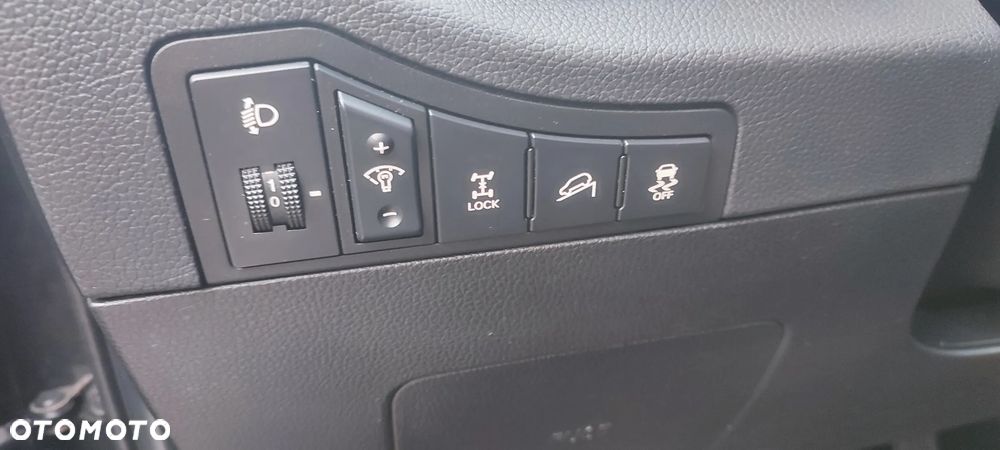 Kia Sportage 2.0 CRDI M - 8