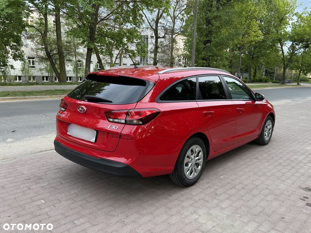 Hyundai i30 1.4 Comfort - 12