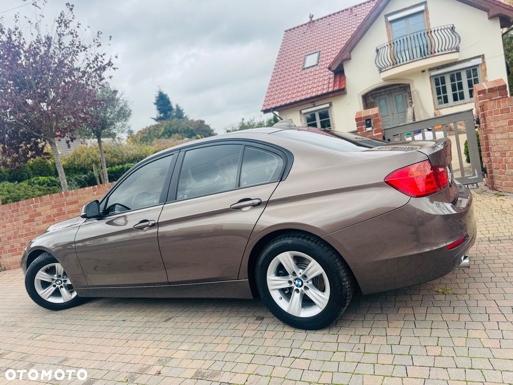 BMW Seria 3 316d DPF Edition Exclusive - 5