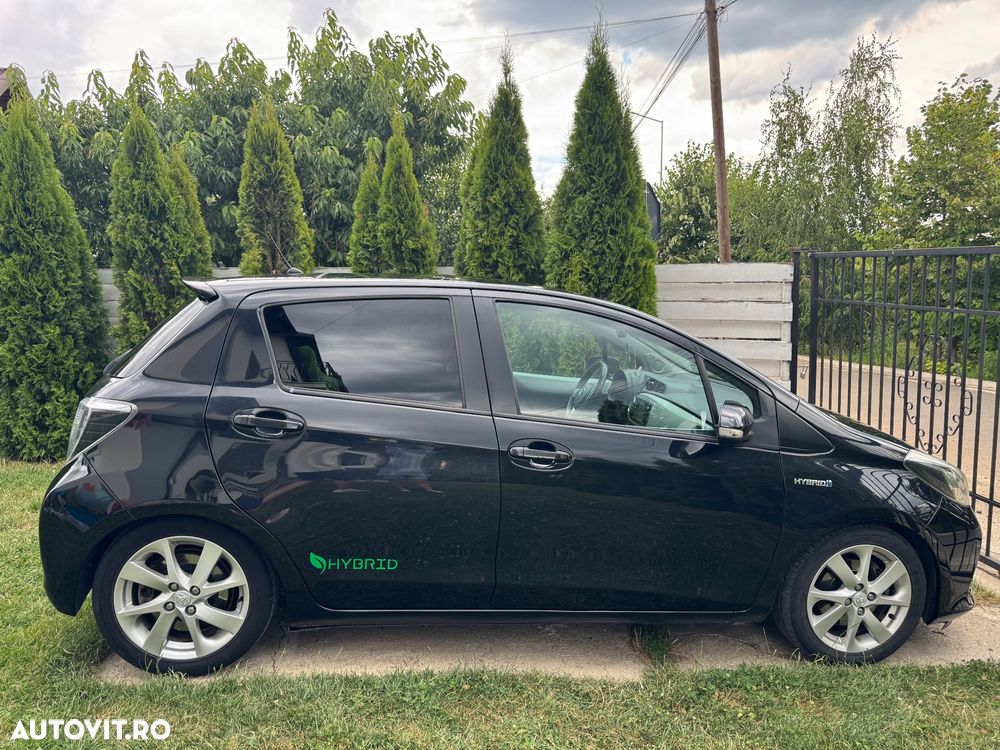 Toyota Yaris - 14