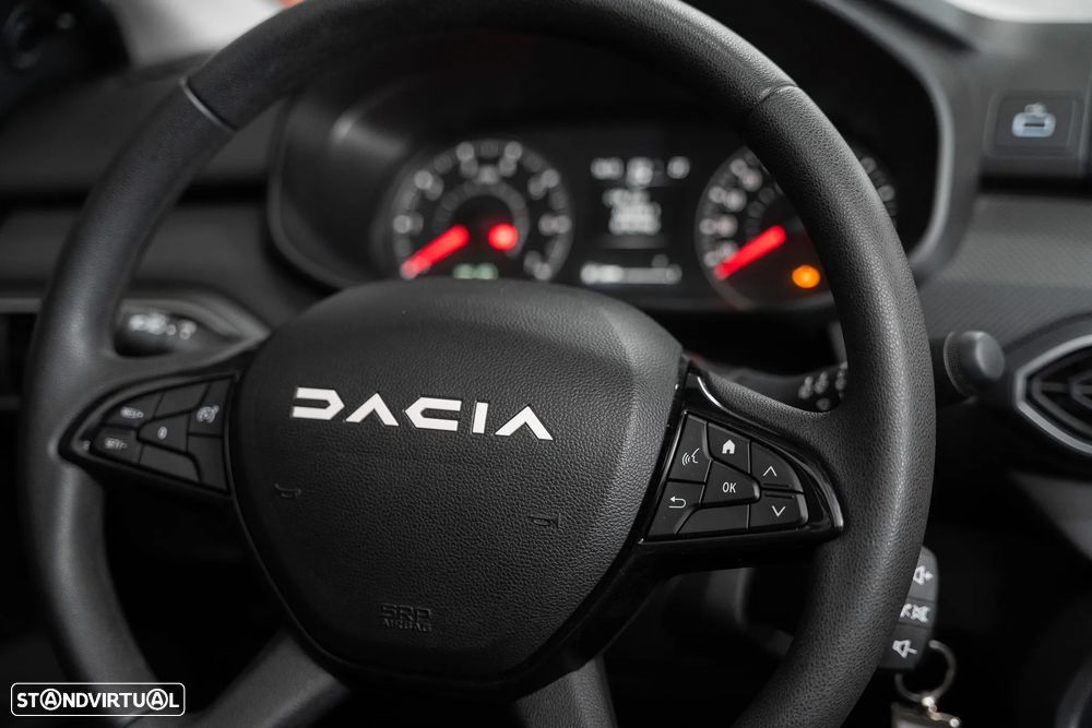 Dacia Jogger 1.0 TCe Essential 7L - 15
