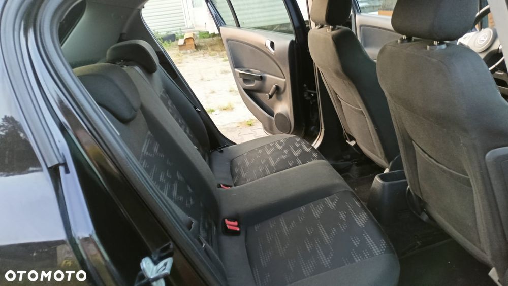 Opel Corsa 1.4 16V Edition - 21