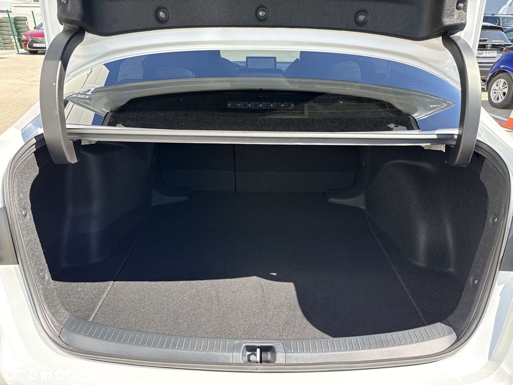 Toyota Corolla 1.8 Hybrid GR Sport - 11
