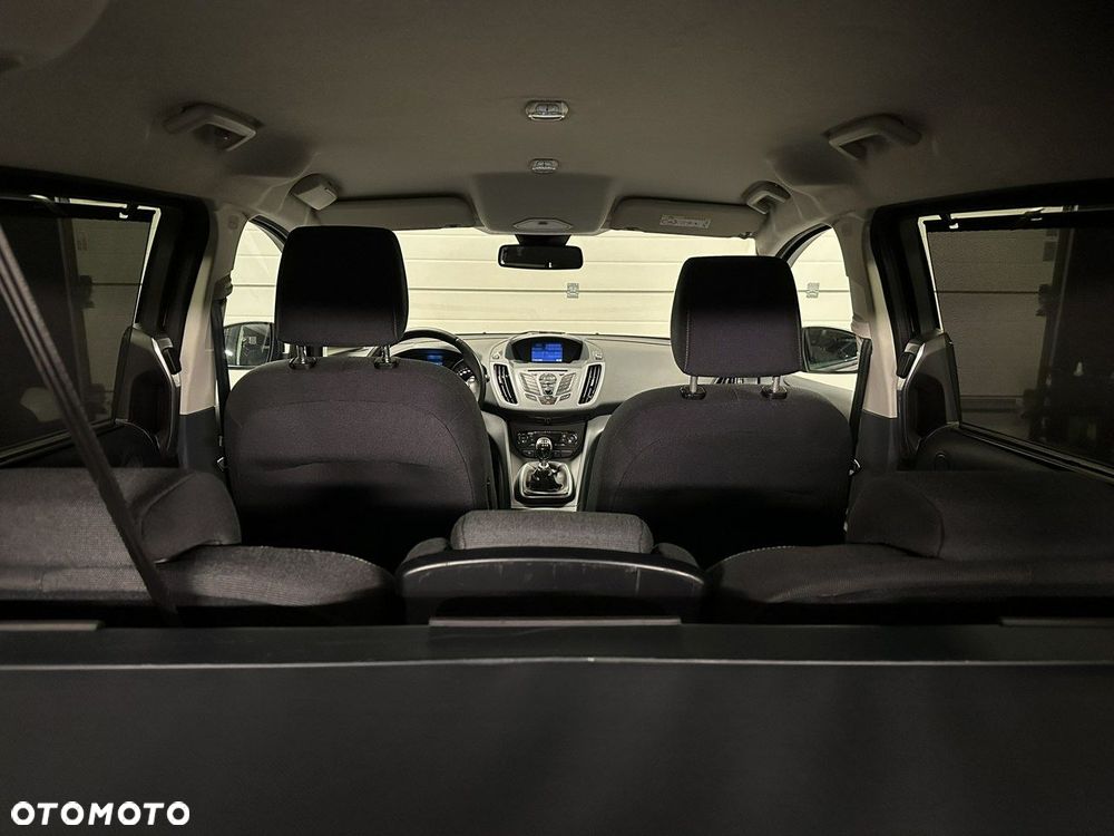 Ford Grand C-MAX - 14