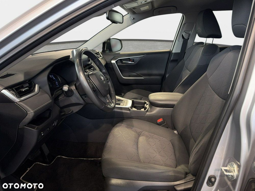 Toyota RAV4 - 13