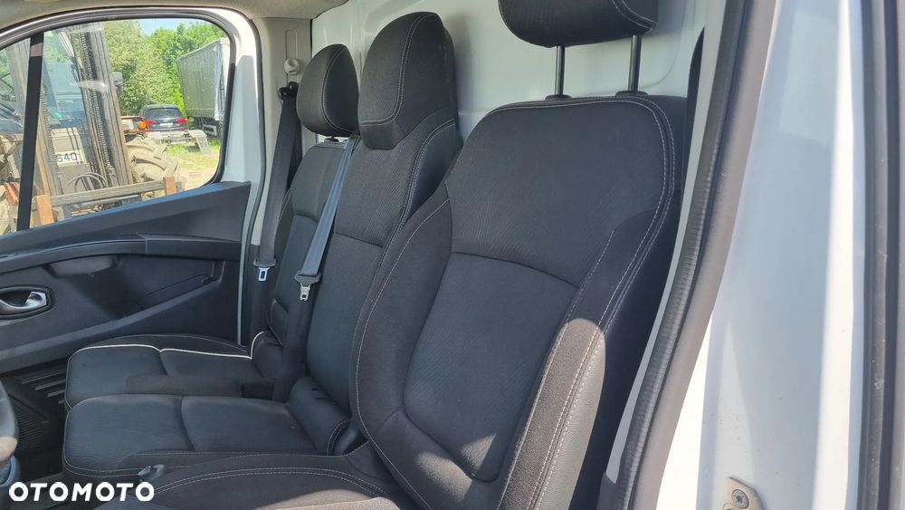 Renault Trafic - 31