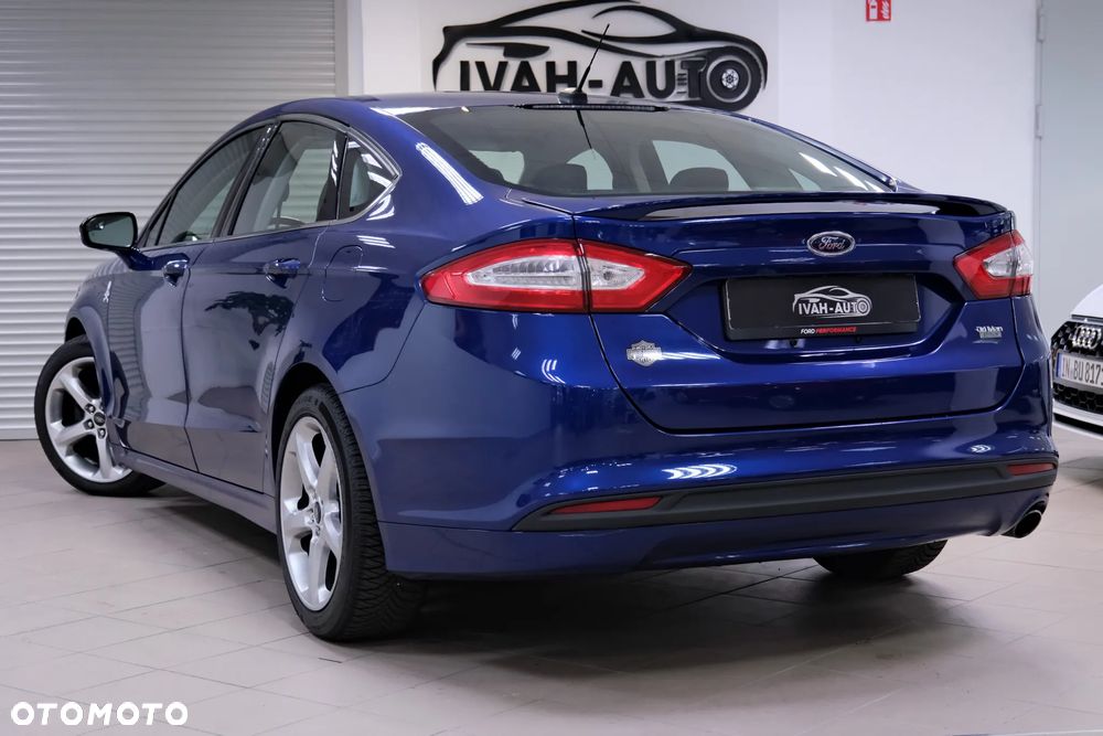 Ford Fusion - 6