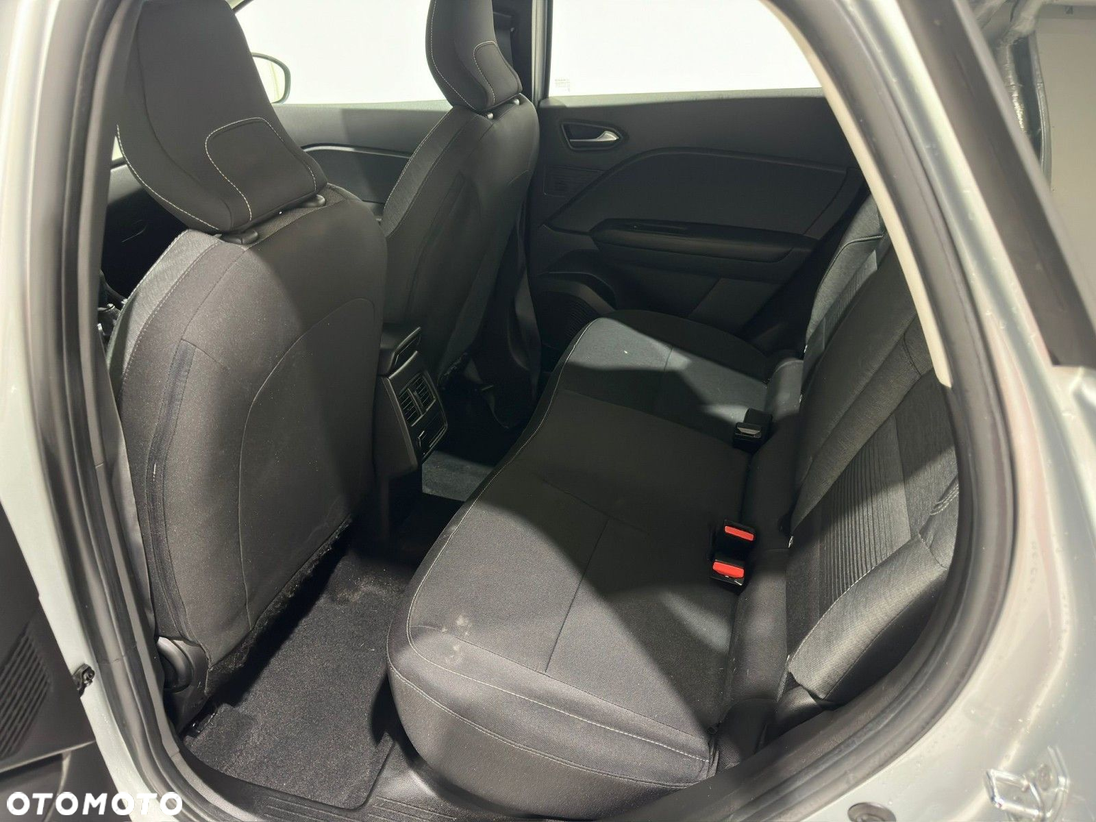 Renault Captur - 25