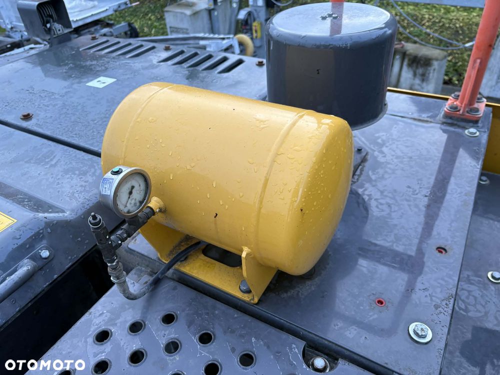 Volvo EC220EL ROTOTILT SZCZYPCE 3 ŁYŻKI 25 TON - 12