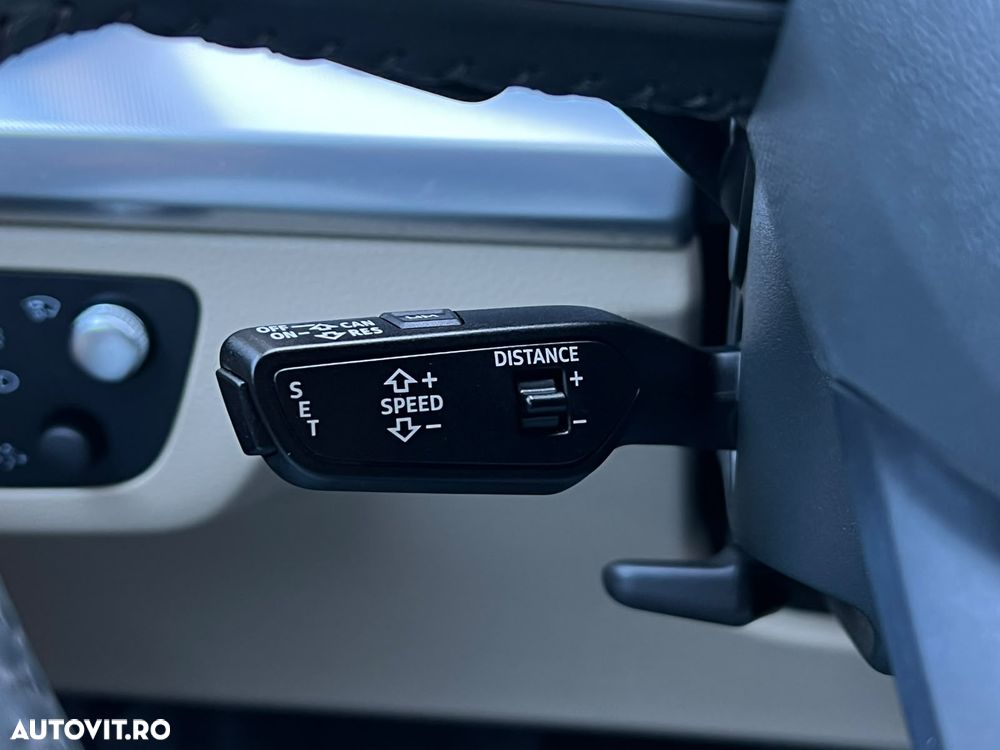 Audi Q5 55 TFSIe quattro S tronic S line - 38