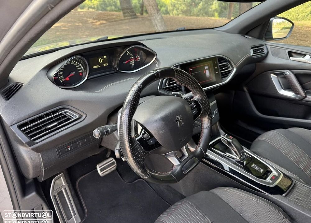 Peugeot 308 SW 1.5 BlueHDi GT Line EAT8 - 28