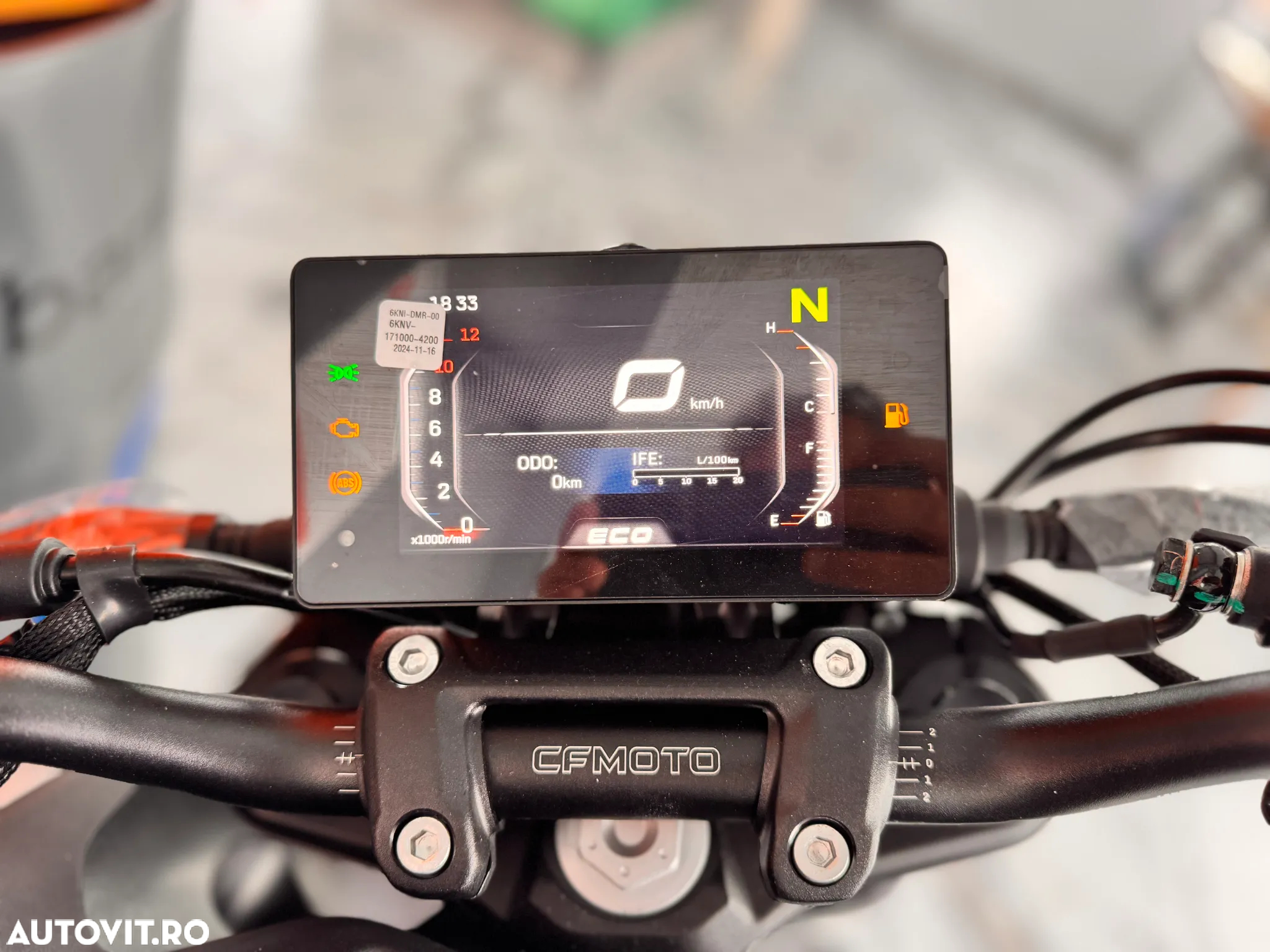 CF Moto 300NK ABS - 5