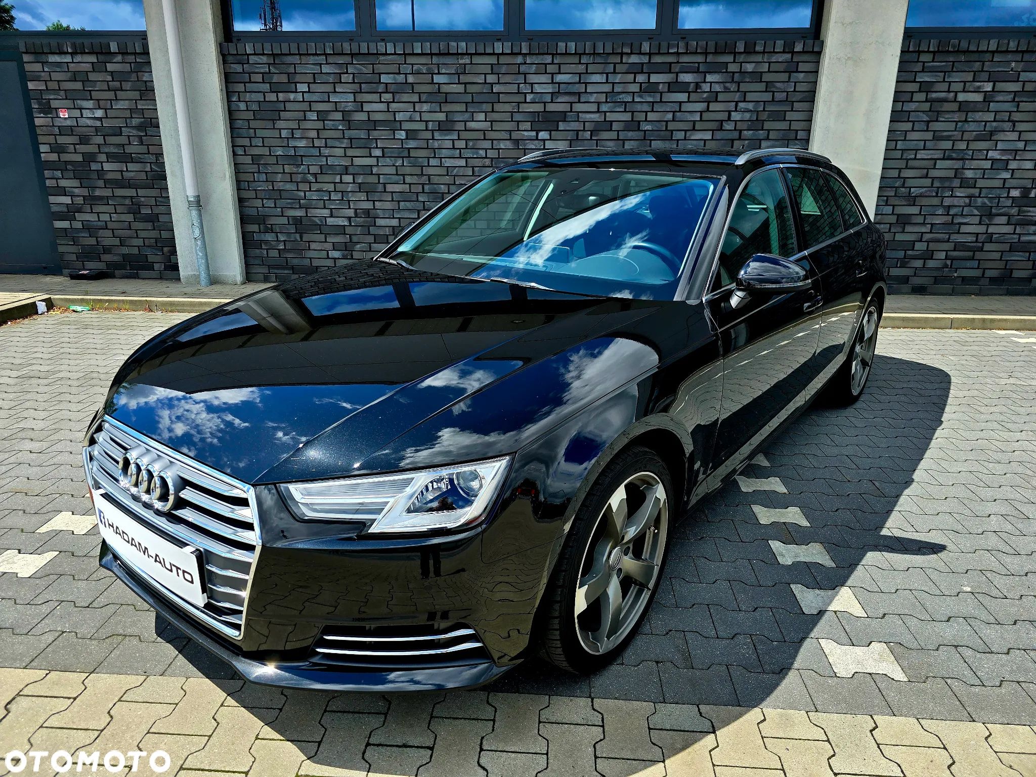 Audi A4 Avant 2.0 TFSI ultra - 1