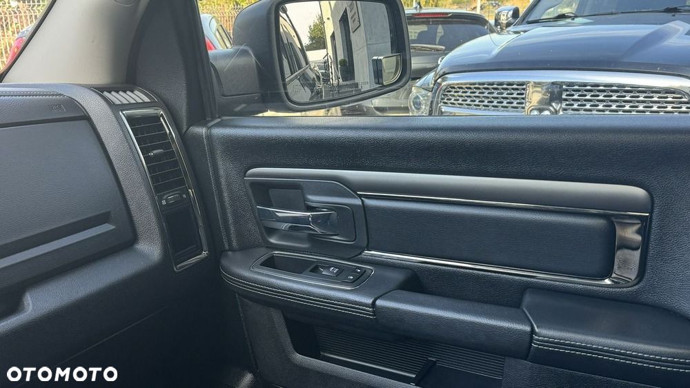 Dodge RAM 5.7 4x4 - 16