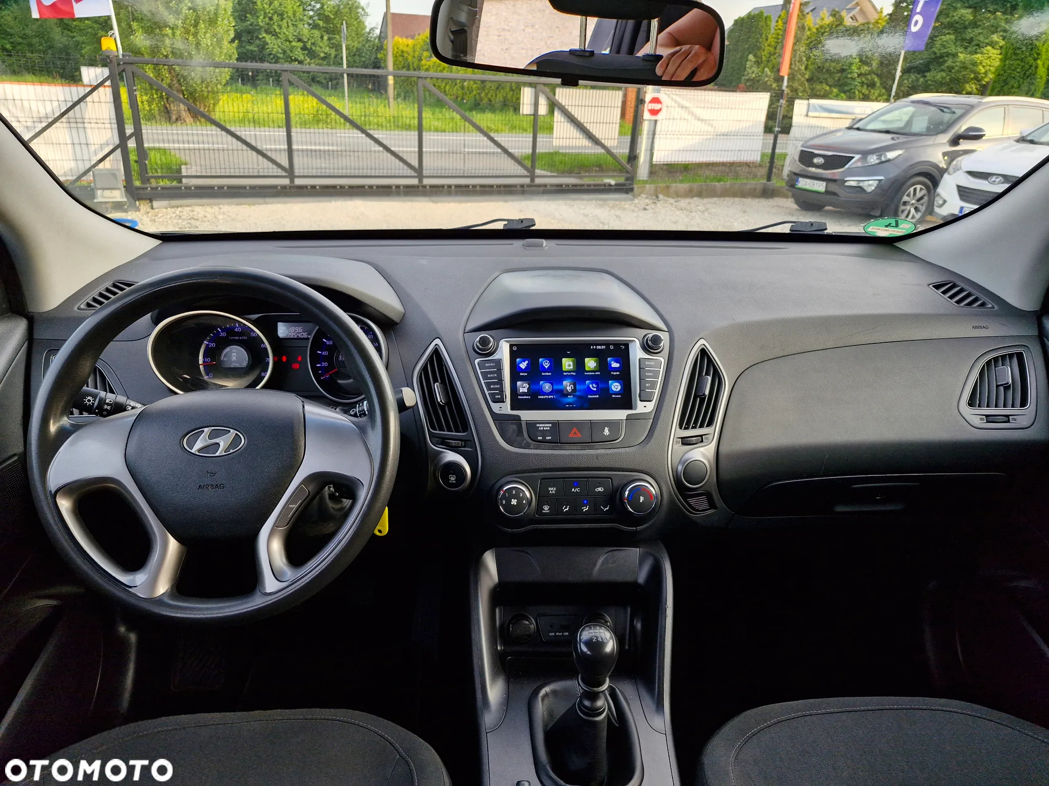 Hyundai ix35 - 24