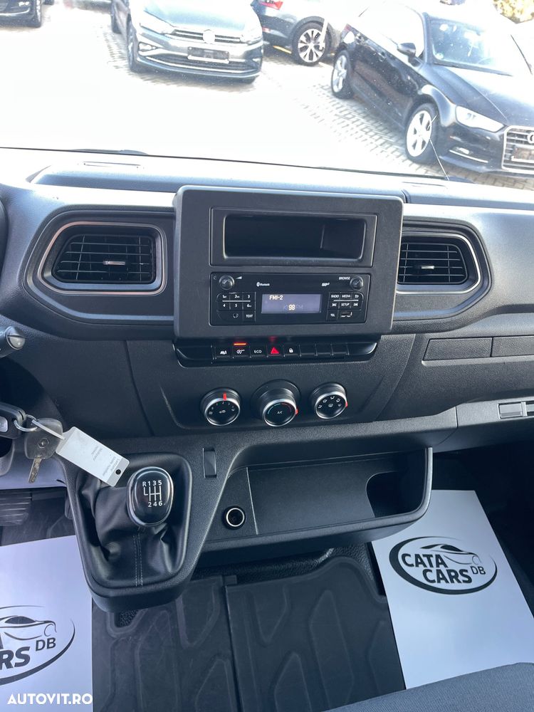 Renault Master Doka 7LOCURI - 27