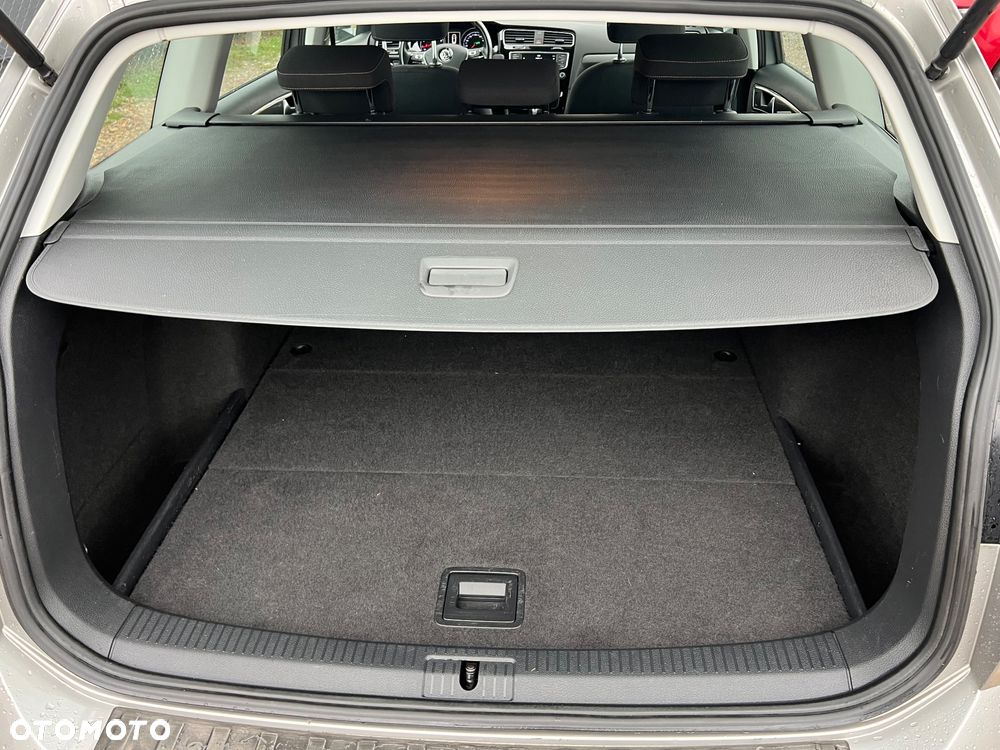 Volkswagen Golf 1.4 TSI (BlueMotion Technology) DSG Highline - 36