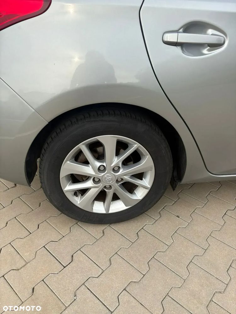 Toyota Auris 1.6 2010 - 6