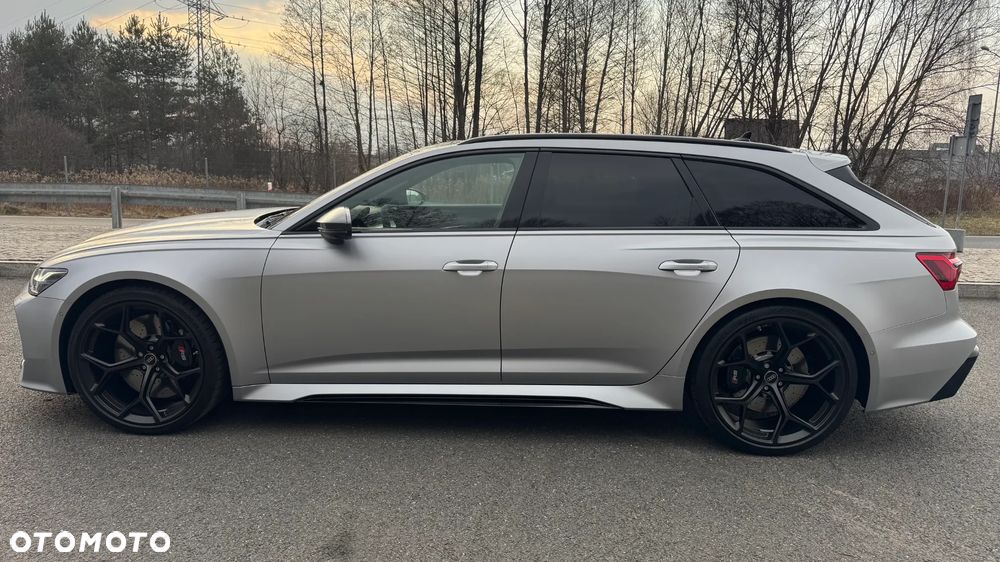 Audi RS6 Avant - 5