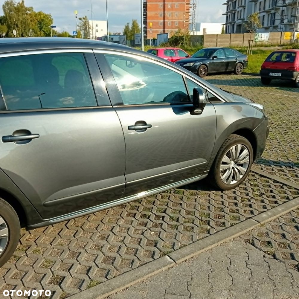 Peugeot 3008 HDi 115 Allure - 3