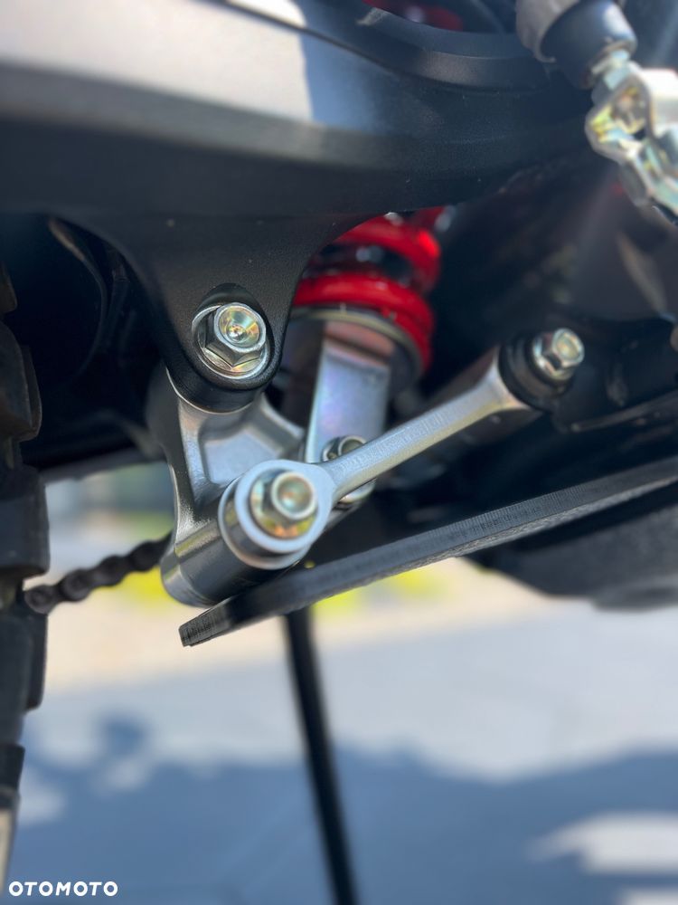 Honda CRF - 18