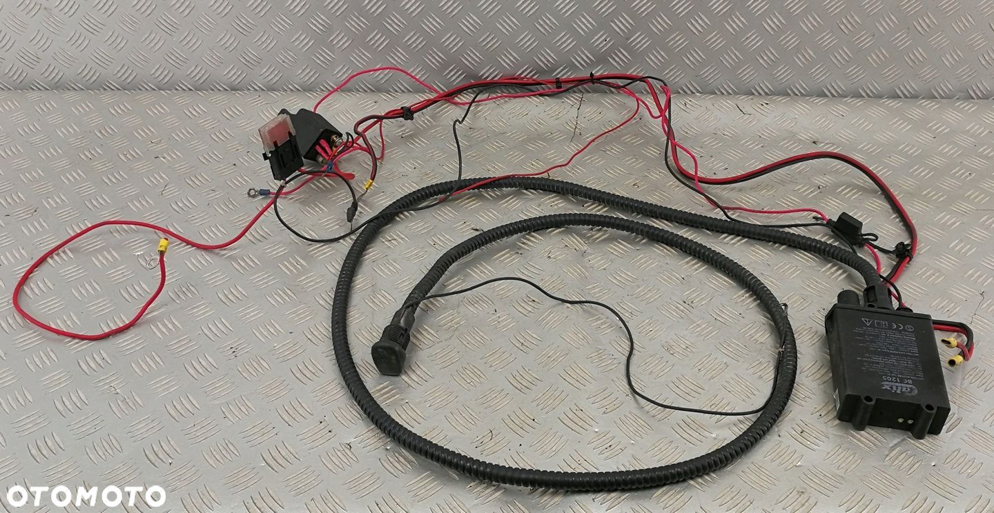 Calix BC1205 ładowarka samochodowa do akumulatora Ford c-max MK2 II… - 1