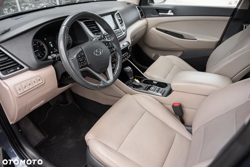 Hyundai Tucson 1.6 GDi 4WD DCT Premium - 16
