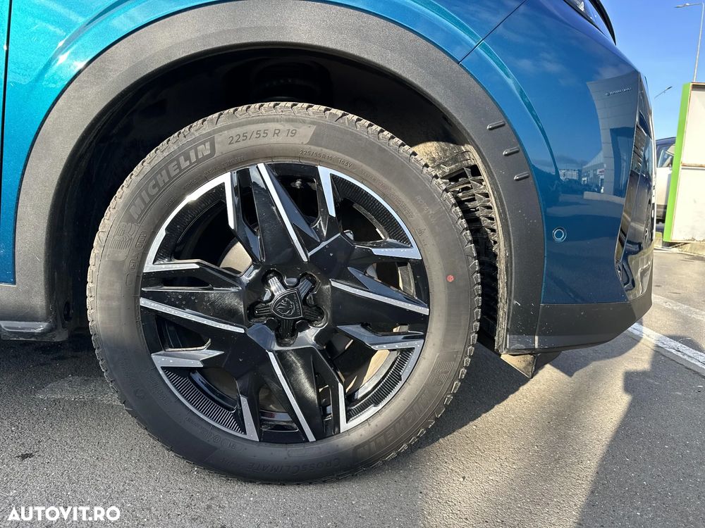 Peugeot 3008 1.2 Hybrid 145 e-DCS6 Allure - 16