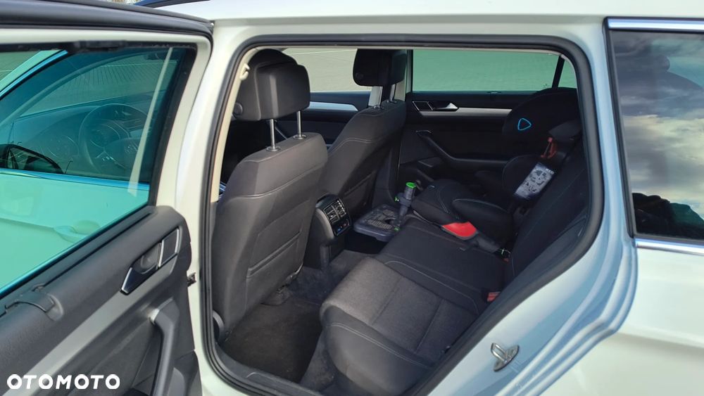 Volkswagen Passat - 6