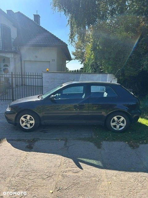 Audi A3 2001 photo 2