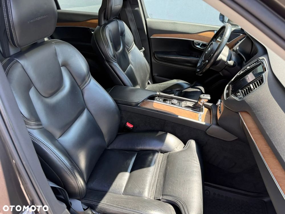 Volvo XC 90 D5 AWD Inscription - 28