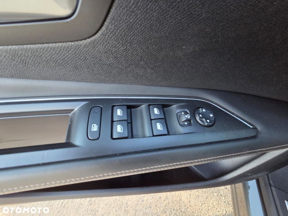 Peugeot 3008 BlueHDi 180 Stop & Start EAT6 GT - 27