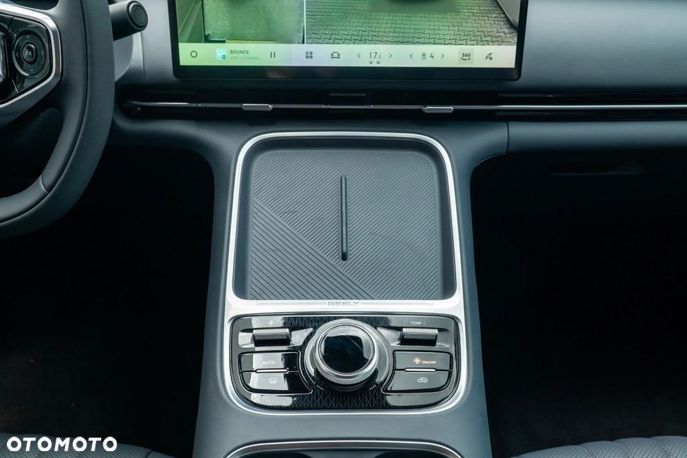 Geely Starray - 24