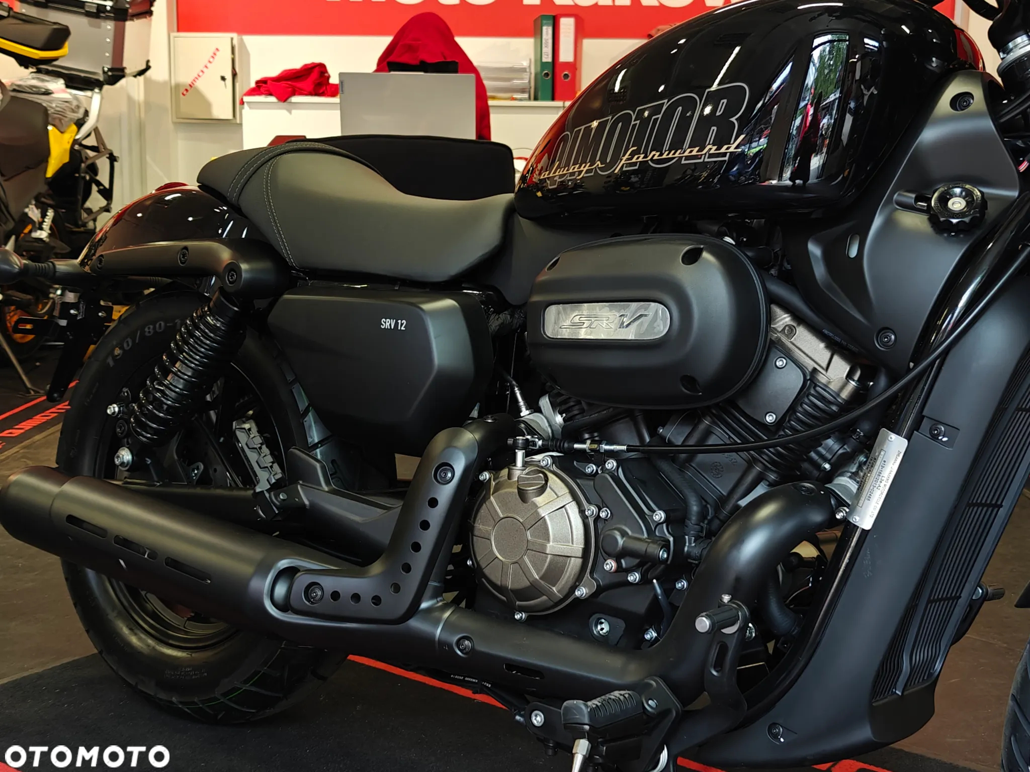 QJMOTOR SRV 125 - 4