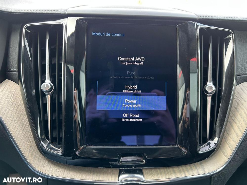 Volvo XC 60 Recharge T6 Twin Engine eAWD Inscription Expression - 29